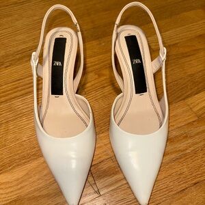 Zara open back kitten heel